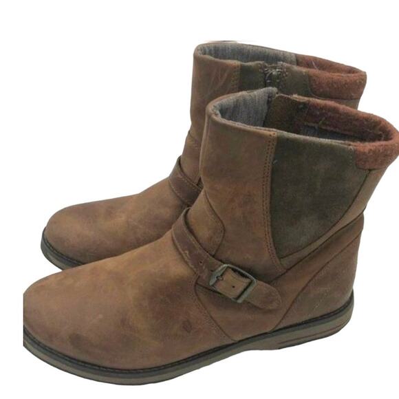 L.L.Bean Women's Cold Weather Buckle Strap Distressed Style Boots Size 8.5 - Picture 1 of 11